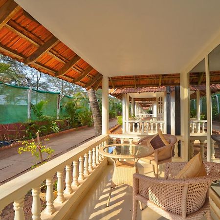 Morjim Holiday Beach Resort 외부 사진